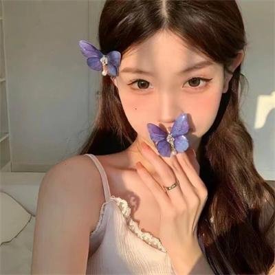 薰香花朵凛然绽放